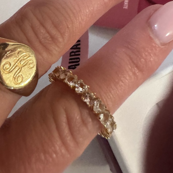 LAB GROWN WHITE SAPPHIRE HEART RING - Picture 3 of 3